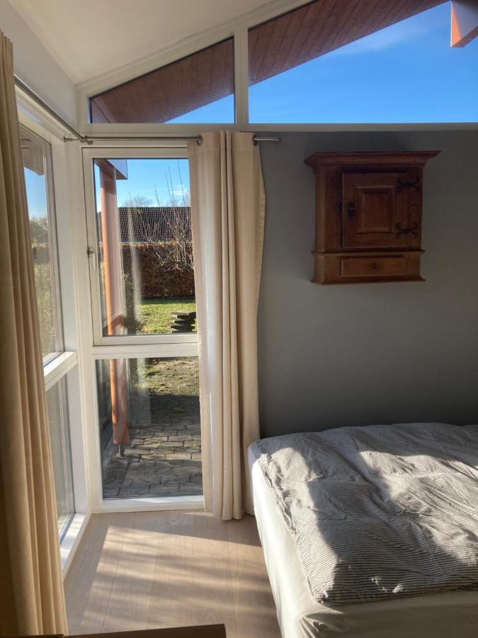 Vaerelse, Bad Og Toilet I Villa Næstved Kültér fotó
